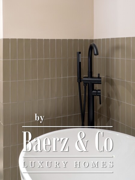 photo 5 Refined Apartment in the Old Town with terrace & parking