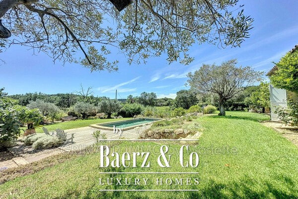 photo 5 property in the vineyards with 3 bedrooms, 4 single storey g