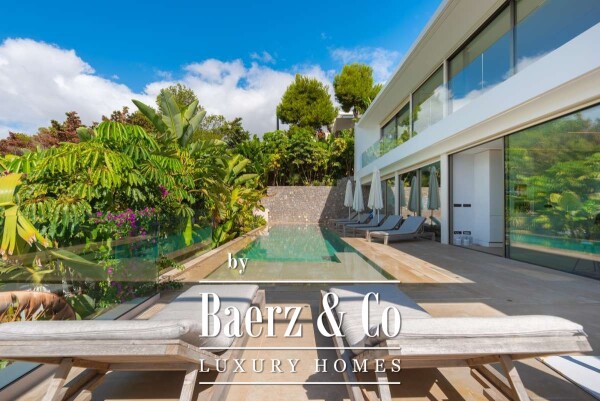 photo 4 Beautiful luxury home in Cap Martinet, Cap Martinet