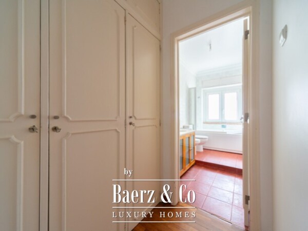 photo 11 3-Bedroom Apartment with Balcony, Air Conditioning and Access to Shared Rooftop Terrace, located in Entrecampos, Lisbon