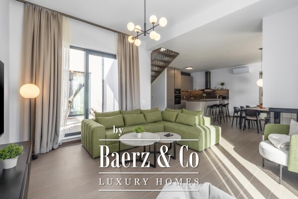 photo 11 Istria, Umag, spacious modern house with stone details and heated pool