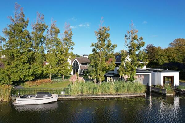 photo 6 Buitenwater 2