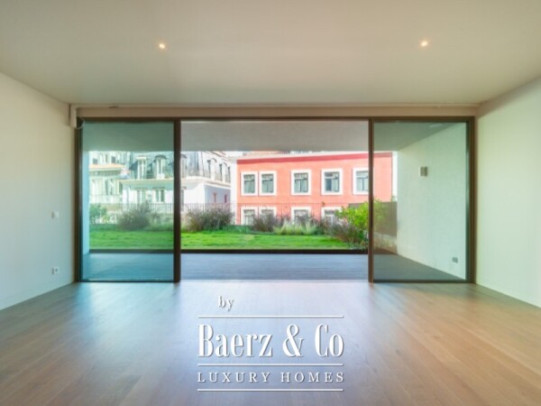 photo 1 Apartment 3 Bedrooms Rent Lisboa