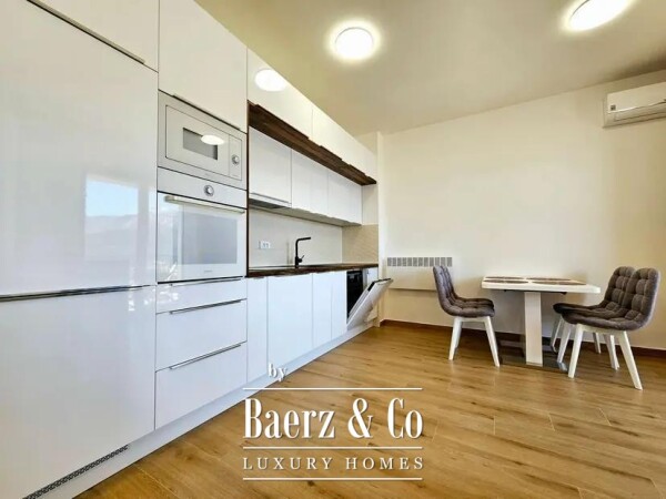 photo 6 Apartment with a Panoramic Sea View in Budva