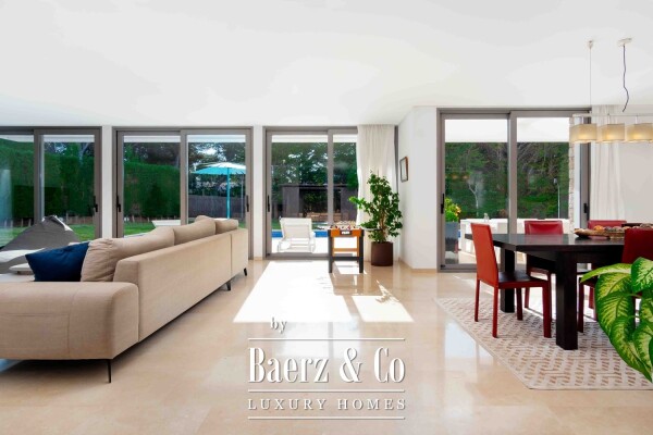 photo 27 Modern, bright villa 5 bedrooms St.Ponsa Mallorca