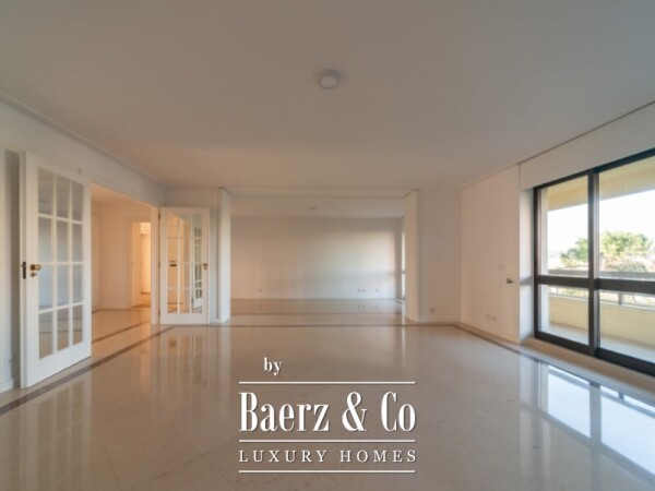 photo 4 T3 with large balconies in condominium with swimming pool