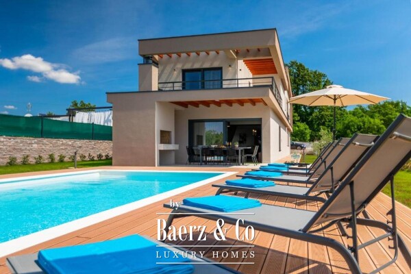 photo 28 Istria, Svetvinčenat, modern luxury villa with a heated swimming pool