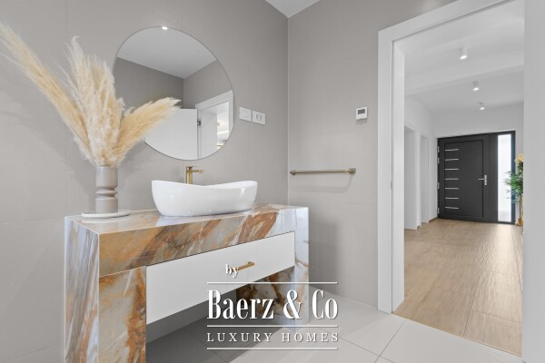 photo 13 Pula, Veli Vrh - modern detached villa with heated pool, gym, tavern, garage