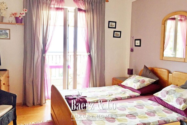 photo 8 Hvar, three-storey house with additional building land