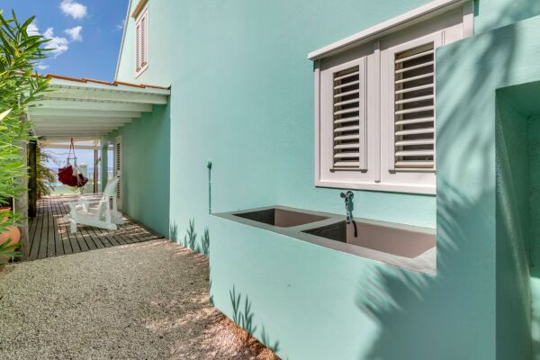 photo 16 Oceanfront Living in the Heart of Kralendijk