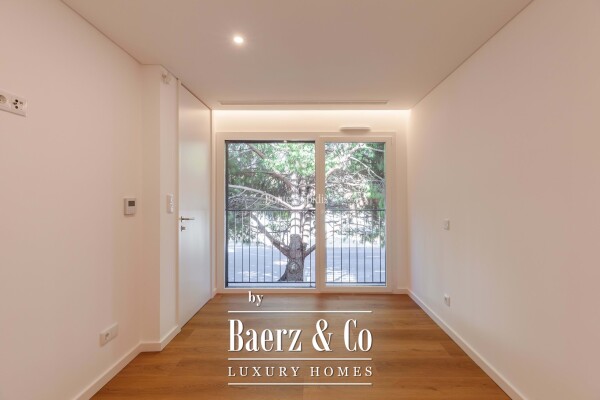 photo 31 Beautiful luxury home in Carcavelos e Parede, Parede