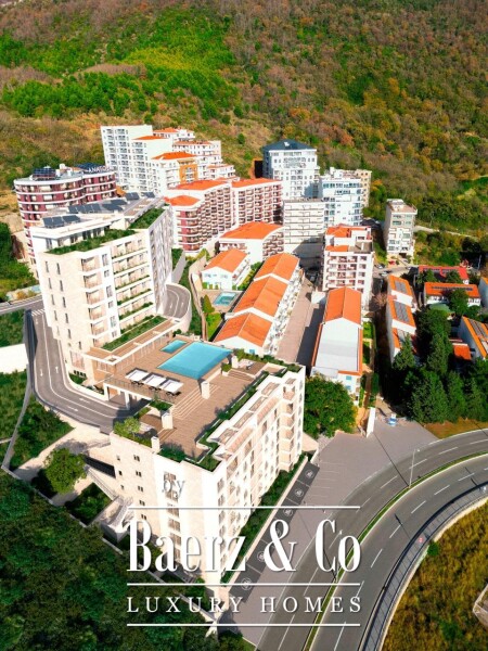 photo 3 Sea View Apartment in Becici in a New Project