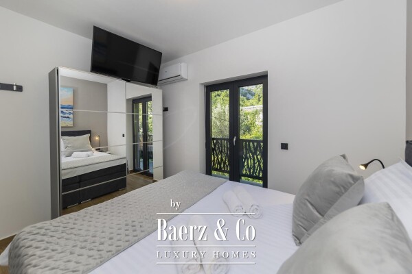 photo 31 Barić Draga, Exclusive Seafront Villa with Pier and Boat Slipway