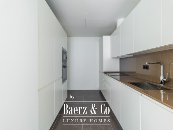 photo 12 Excellent 2 bedrooms en-suite apartment with parking space and storage in Amoreiras