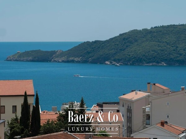 photo 7 Beautiful Villa in Budva Municipality with a Private Parking and a Pool