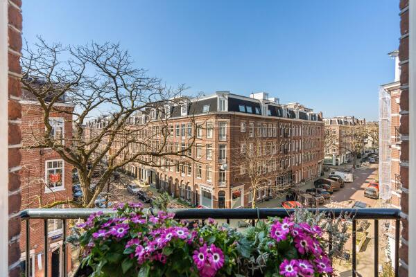 photo 13 Balthasar Floriszstraat 12 3