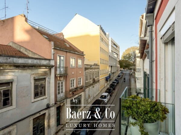 photo 12 House 4 Bedrooms + 3 Sale Lisboa