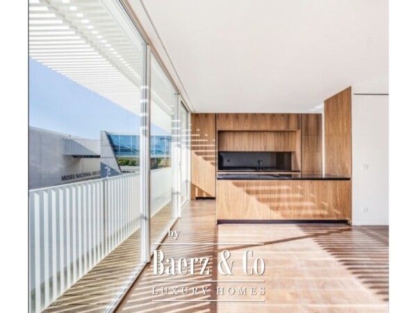 photo 4 3 Bedrooms en-suite apartment in Lisbon, near the River Tejo