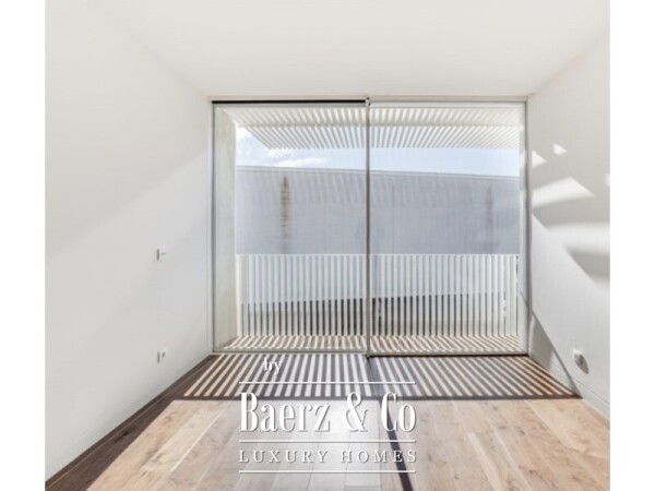 photo 12 3 Bedrooms en-suite apartment in Lisbon, near the River Tejo