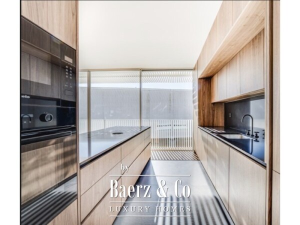 photo 8 2 Bedrooms en-suite apartment in Lisbon, with 1 parking place, near the River Tejo