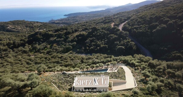 photo 10 Luxurious living in a captivating setting – Exclusive Villa in the heart of Zakynthos.