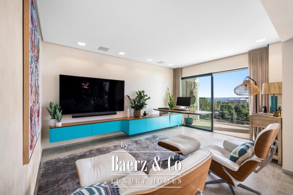 photo 10 Luxury Apartment with Sea Views in Portals Nous