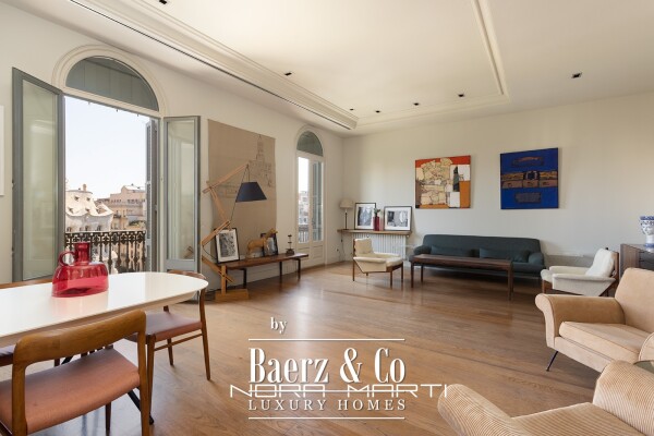photo 2 Apartment for sale or rent in the city center