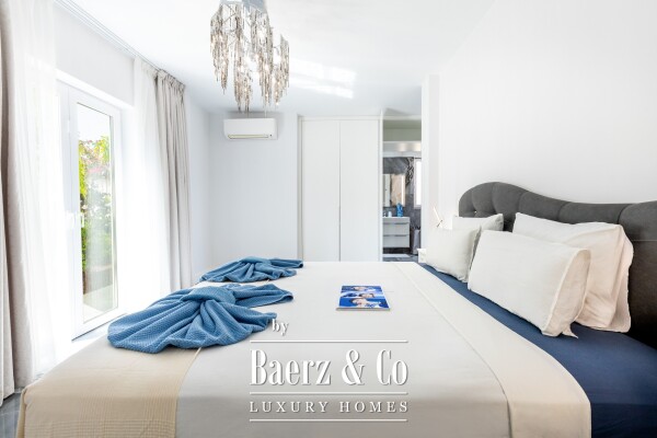 photo 10 Refurbished villa with a separate annexe on Tenerife