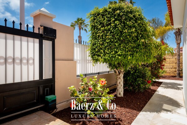photo 36 Refurbished villa with a separate annexe on Tenerife
