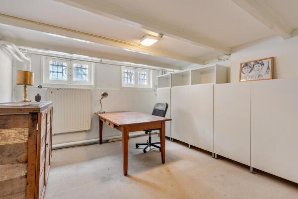 photo 31 Nicolaas Maesstraat 93 H