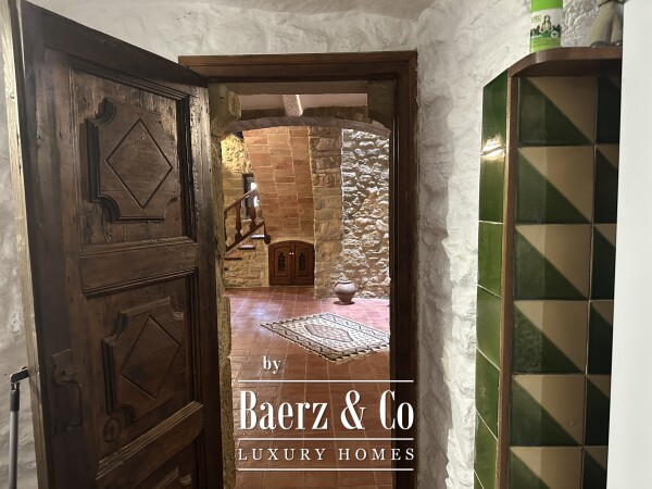 photo 17 Stone House in Monells