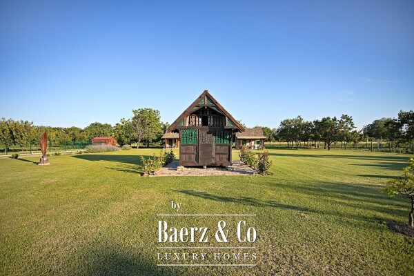 photo 5 Baranja, Karanac - a landscaped estate for tourism, leisure, and events.