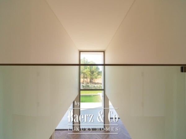 photo 33 Brand-New Contemporary Villa in São João das Lampas, Close to the Beach